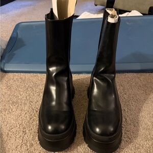Zara chunky Boots